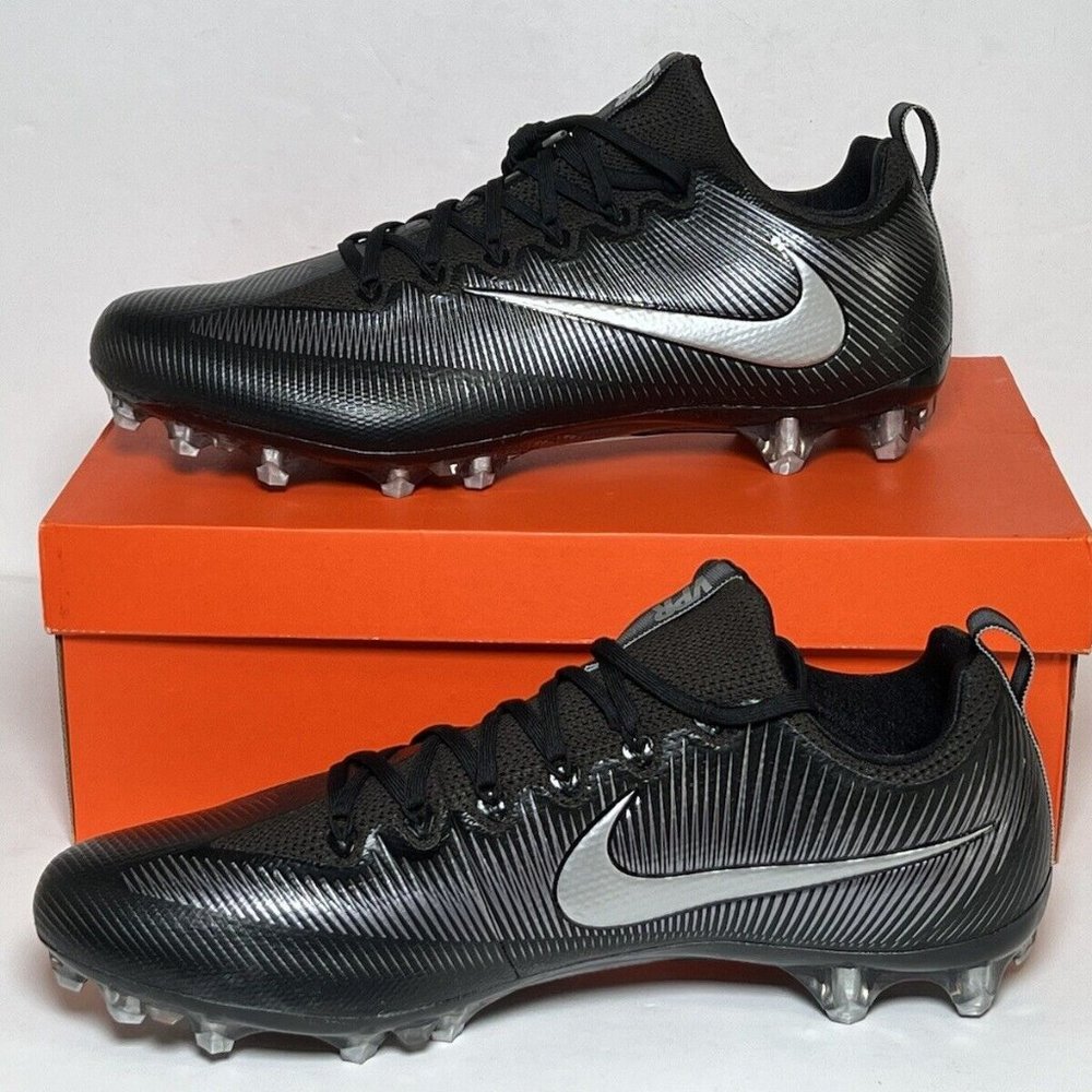 NIB Nike Vapor Untouchable Pro Low Men's Football Cleats Size 15